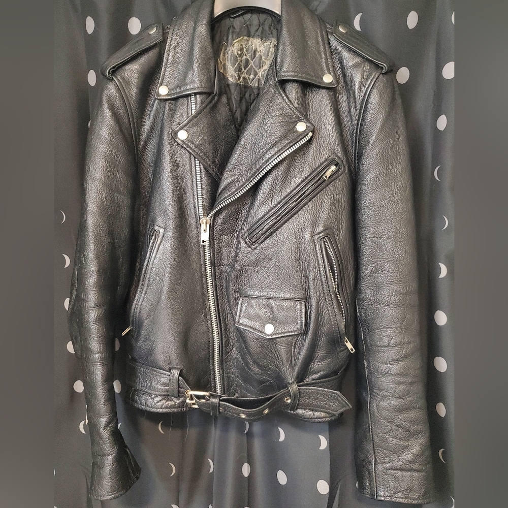 First Manufacturing Co (FMC) Superstar Leather Motorcycle Jacket - Medium (38)